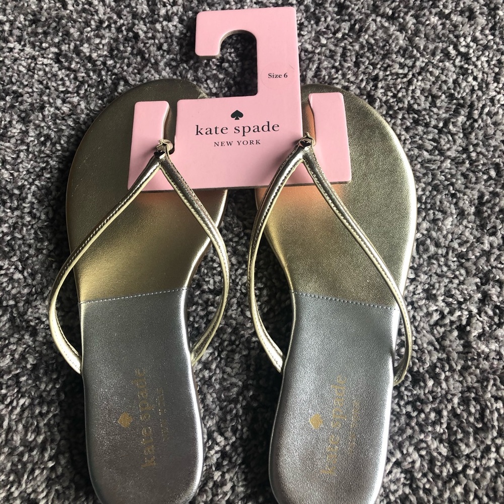 New with tags Kate Spade sz 6 flip flops